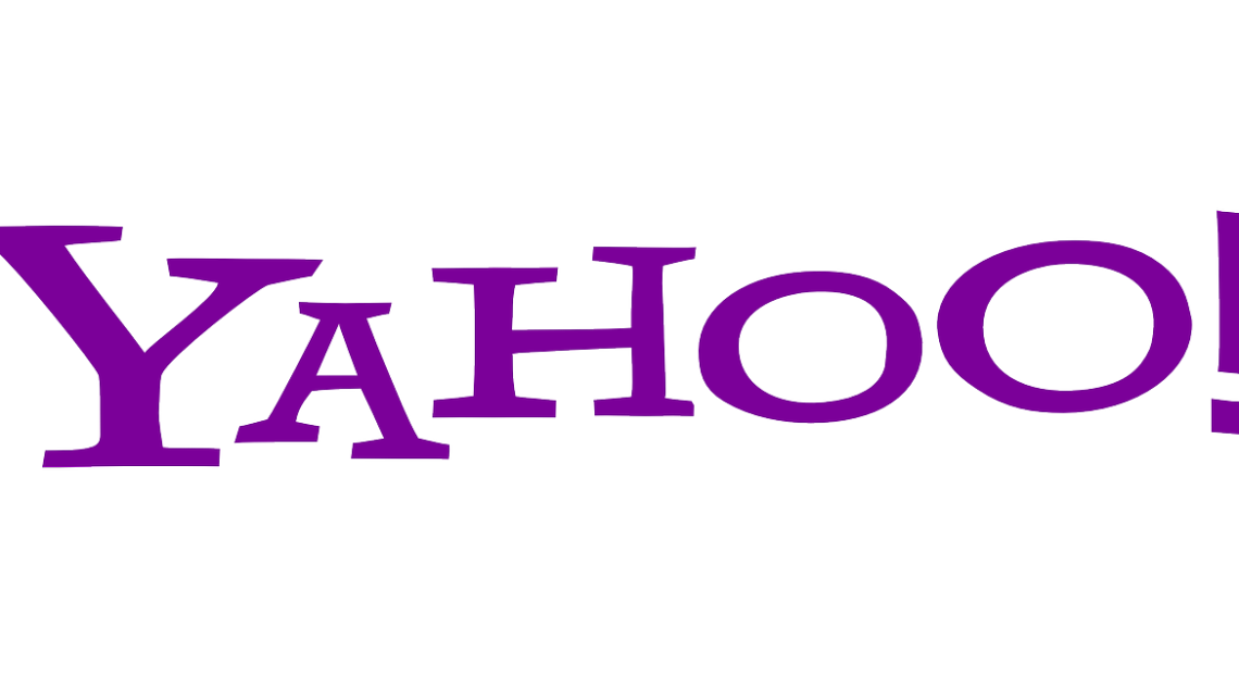 How do you talk to someone on Yahoo